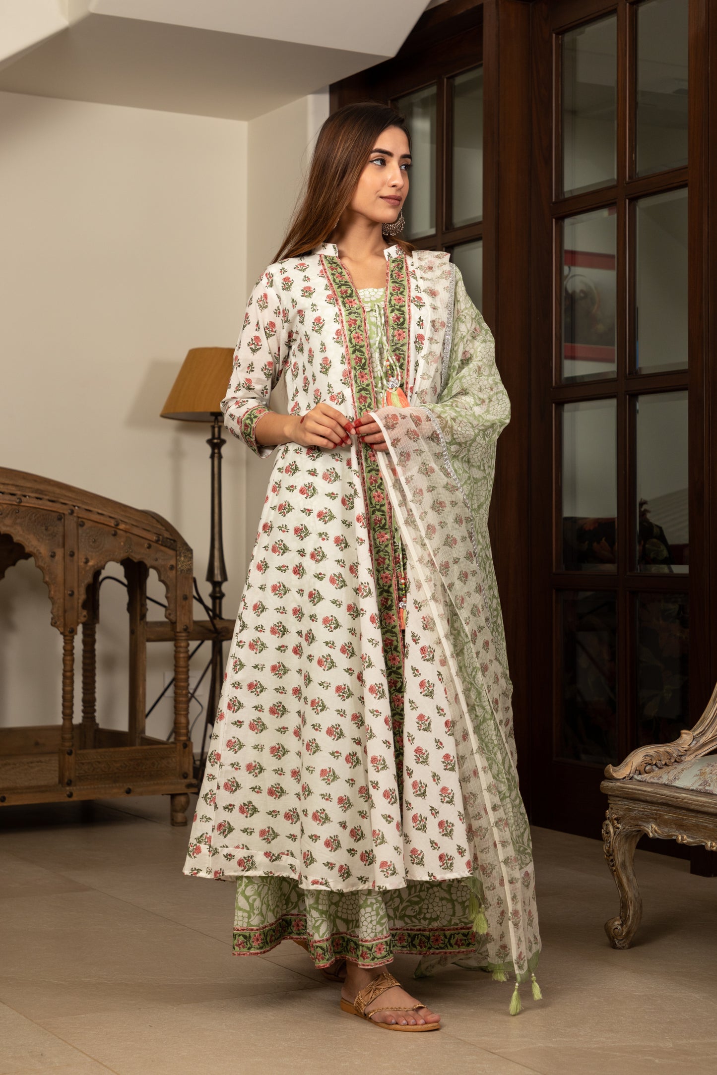 Mastani Buti Collection Kurta Set