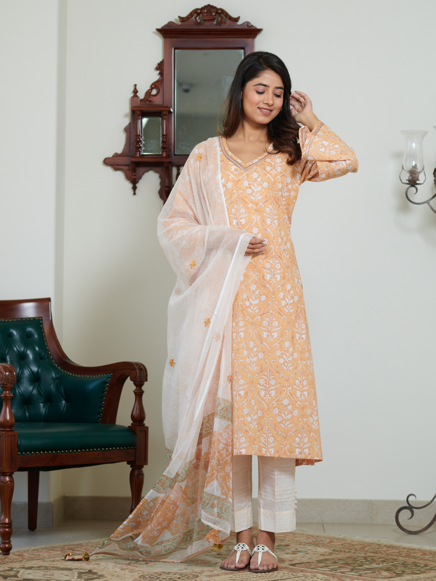 Saanvi Pastel Peach Buti Kurta Set