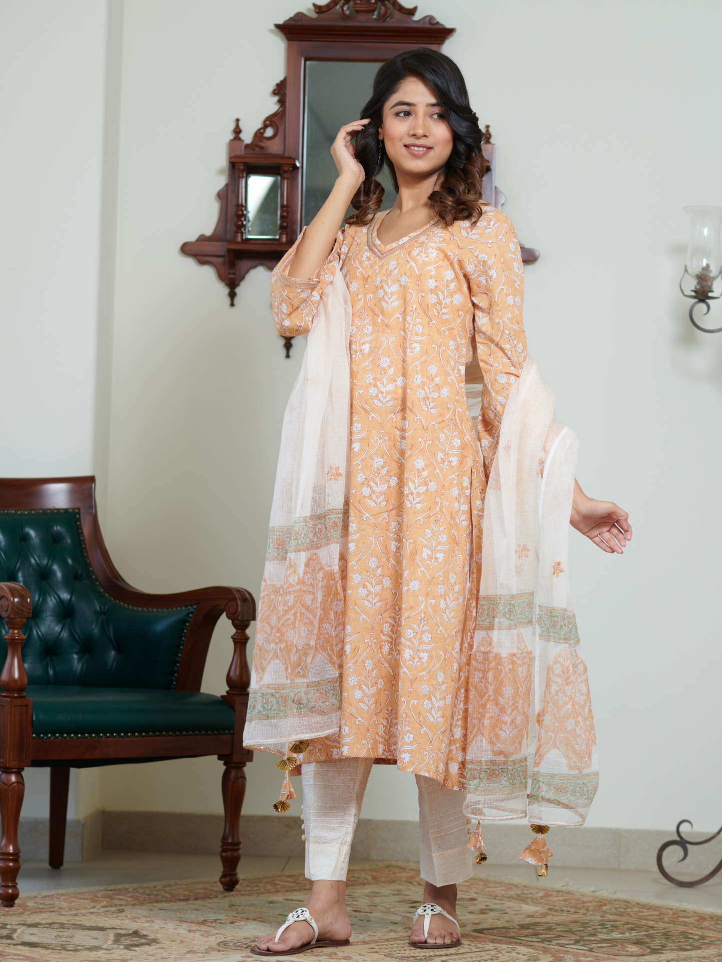 Saanvi Pastel Peach Buti Kurta Set