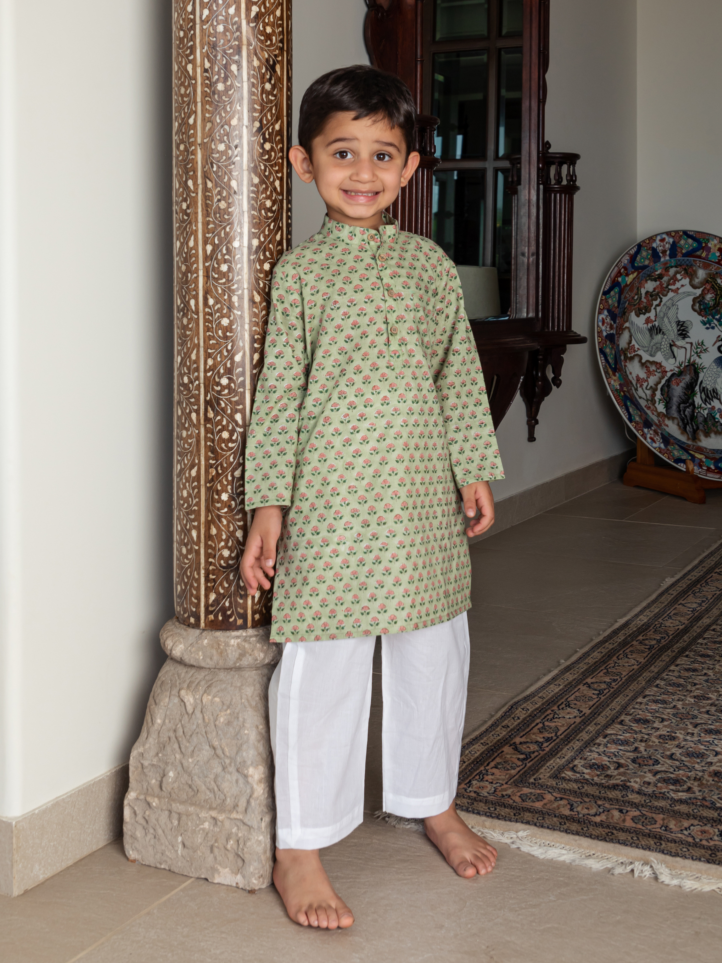 Green Floral Buti Kurta & Pajama Set