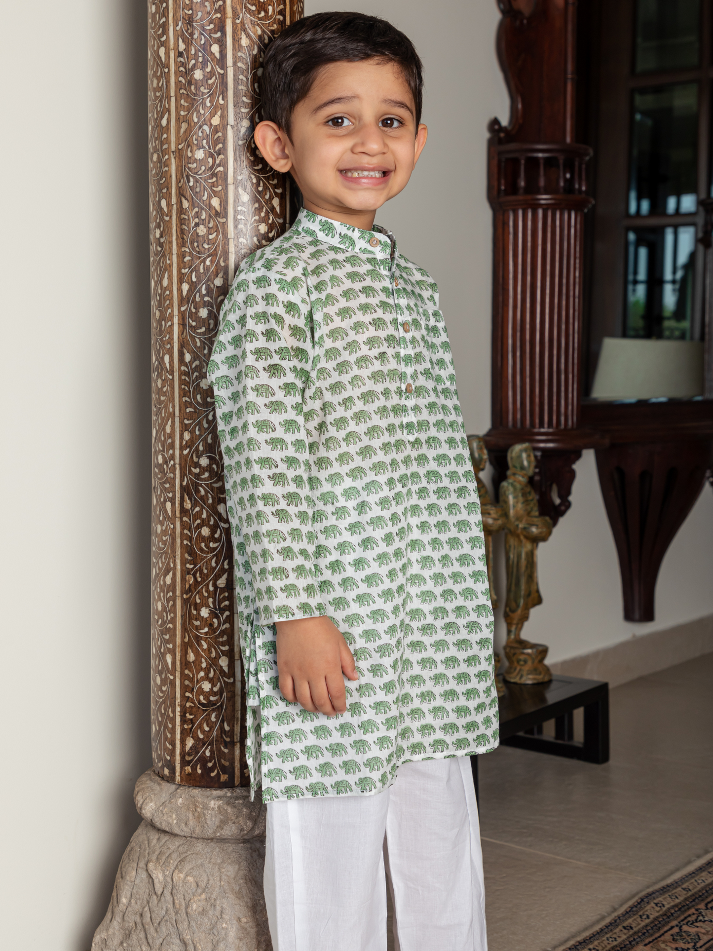 Elephant Hand Block Buti Print Kurta & Pajama Set