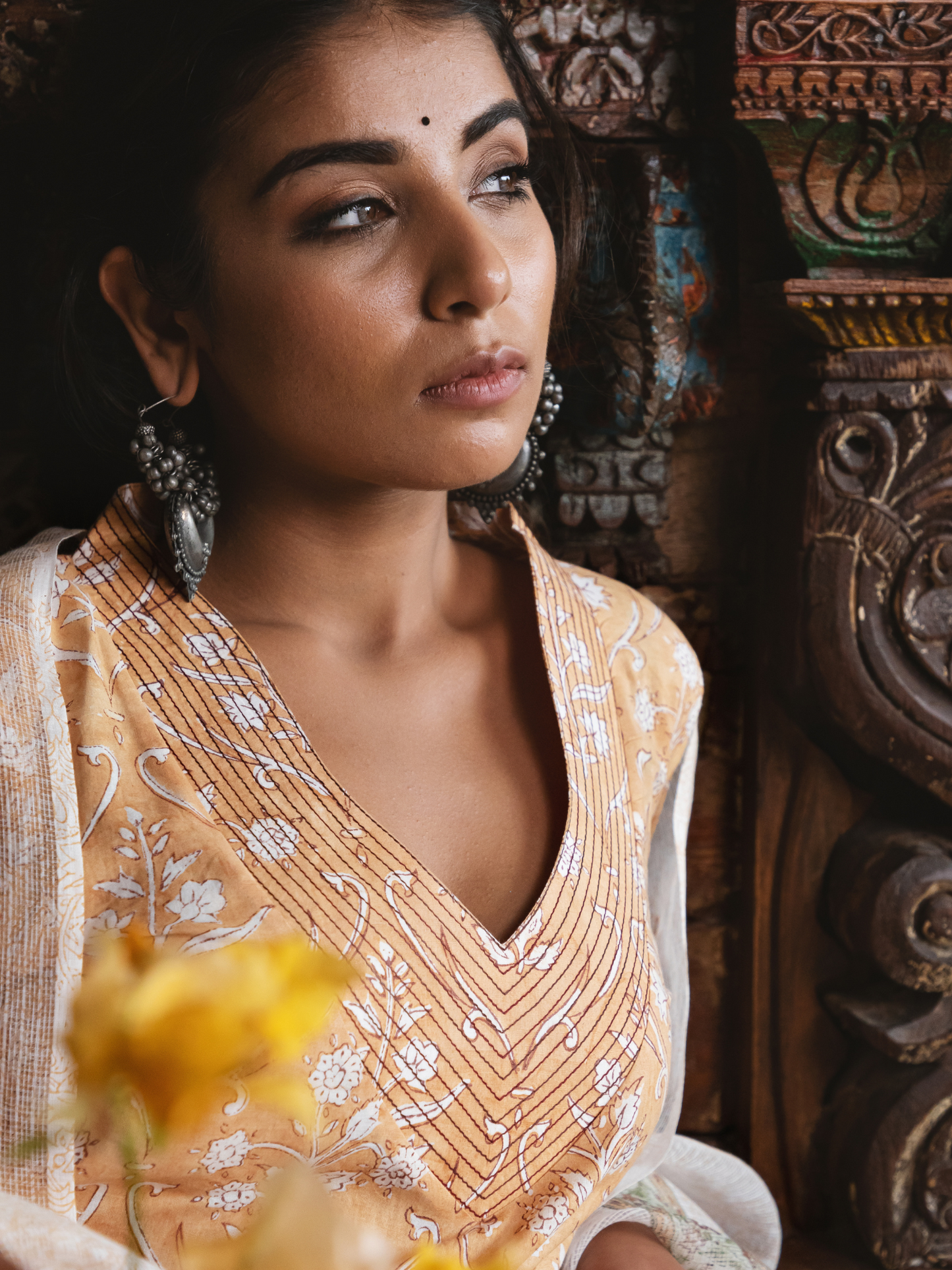 Sunheri Floral Jaal Kurta Set