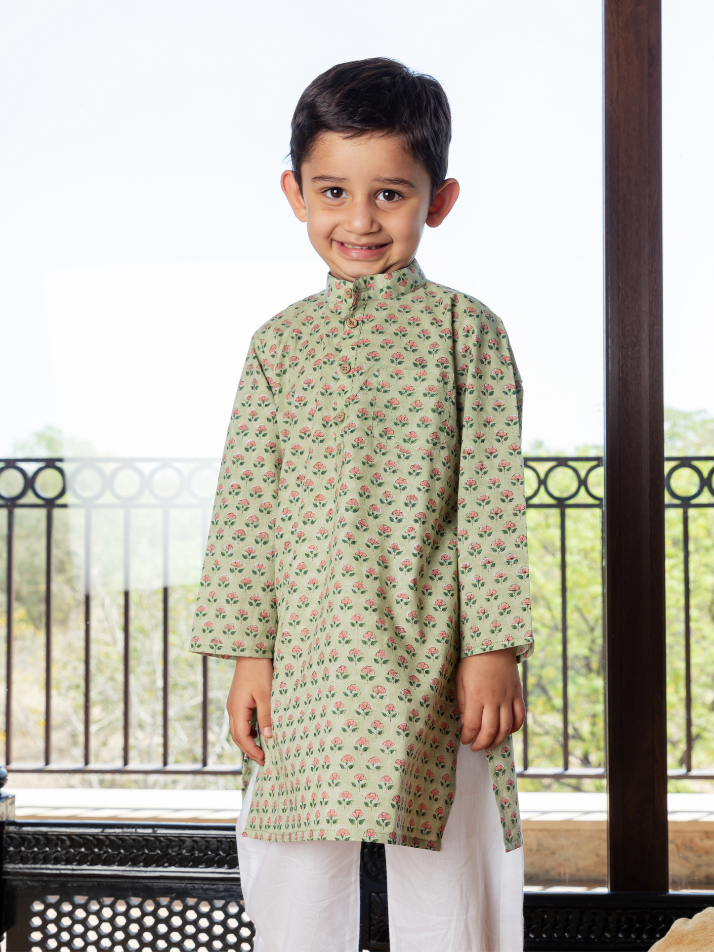 Green Floral Buti Kurta & Pajama Set