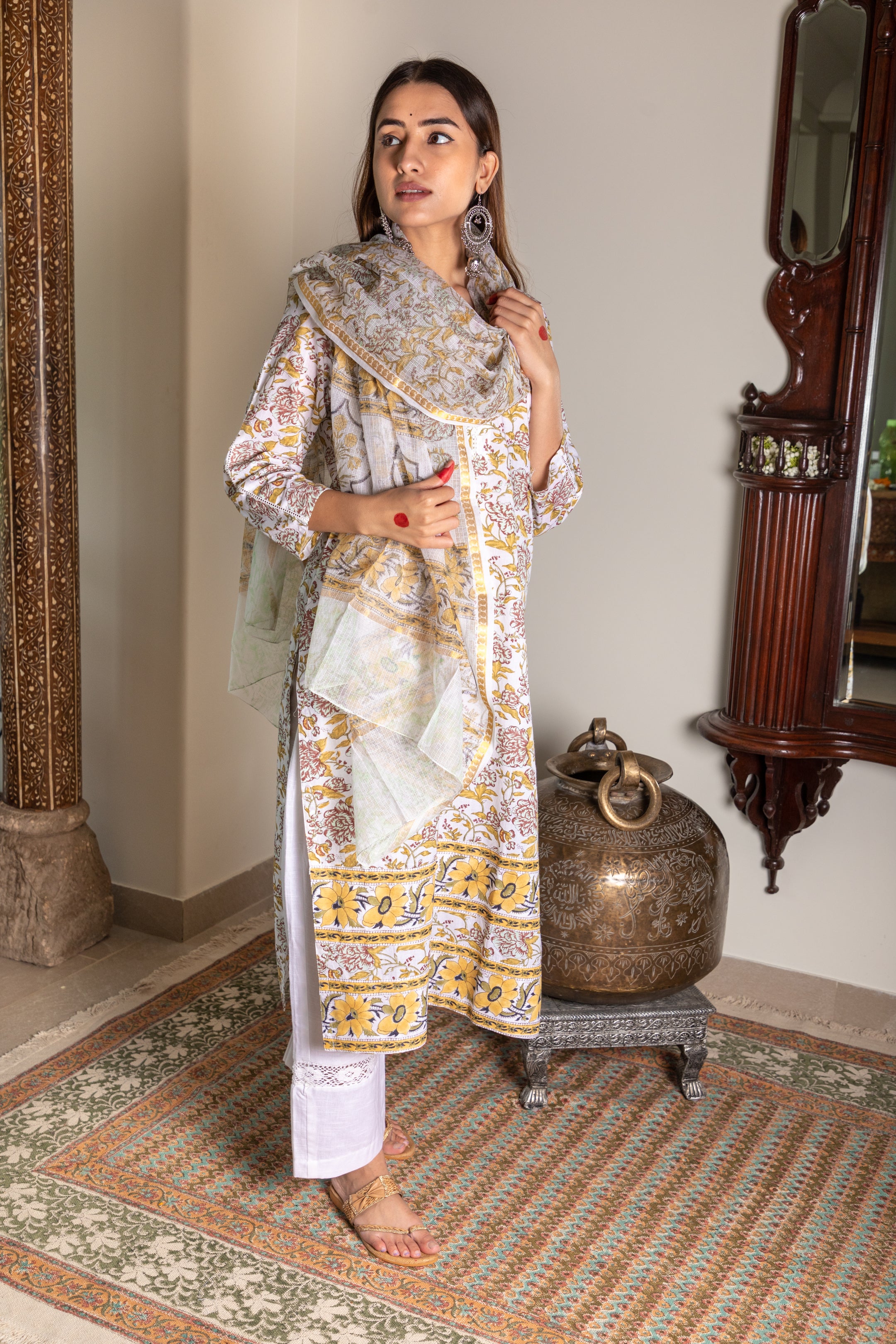 Sunflower Baagh Collection Kurta Set