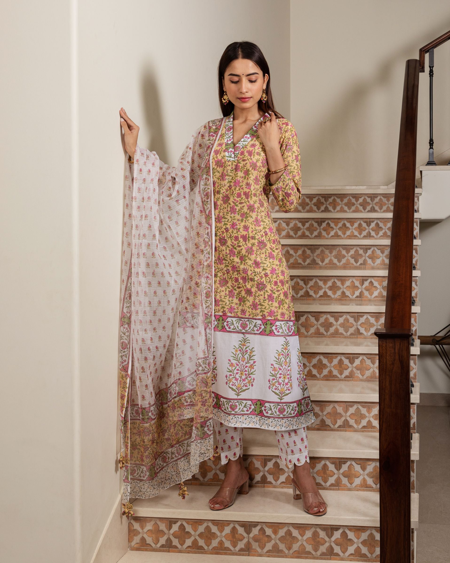 Yellow Leaf Mughal Garden Kurta Set