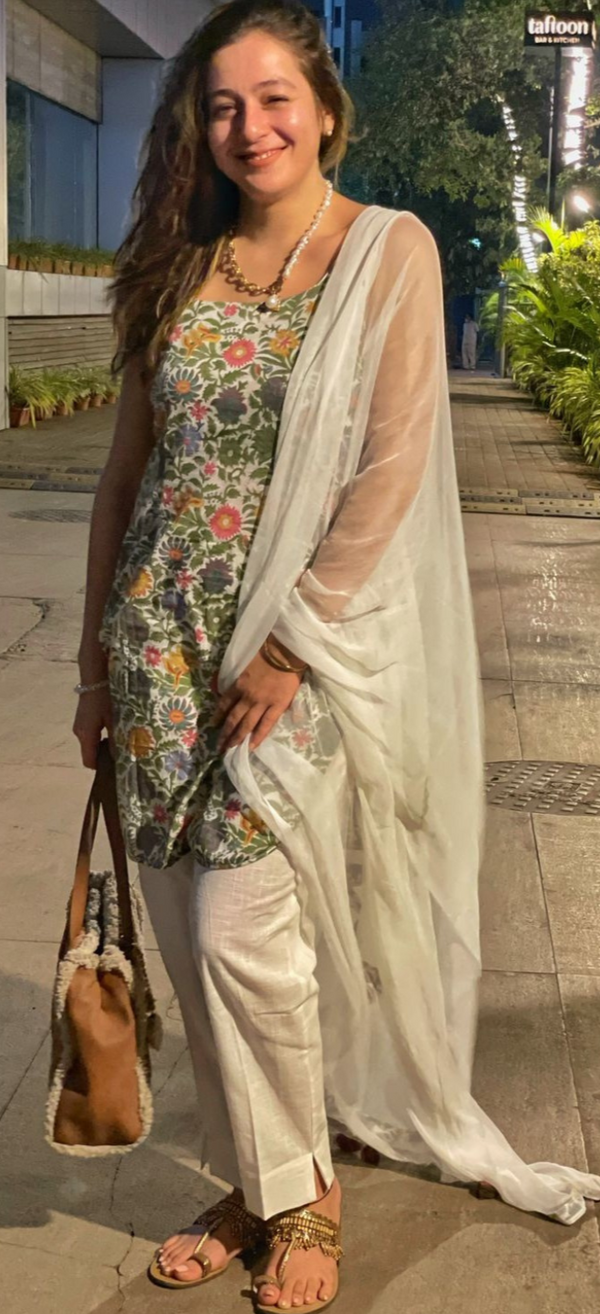 PRIYAL GOR