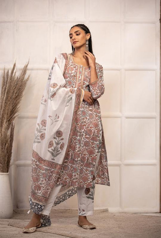 Pink Poppy Baagh Collection Kurta Set