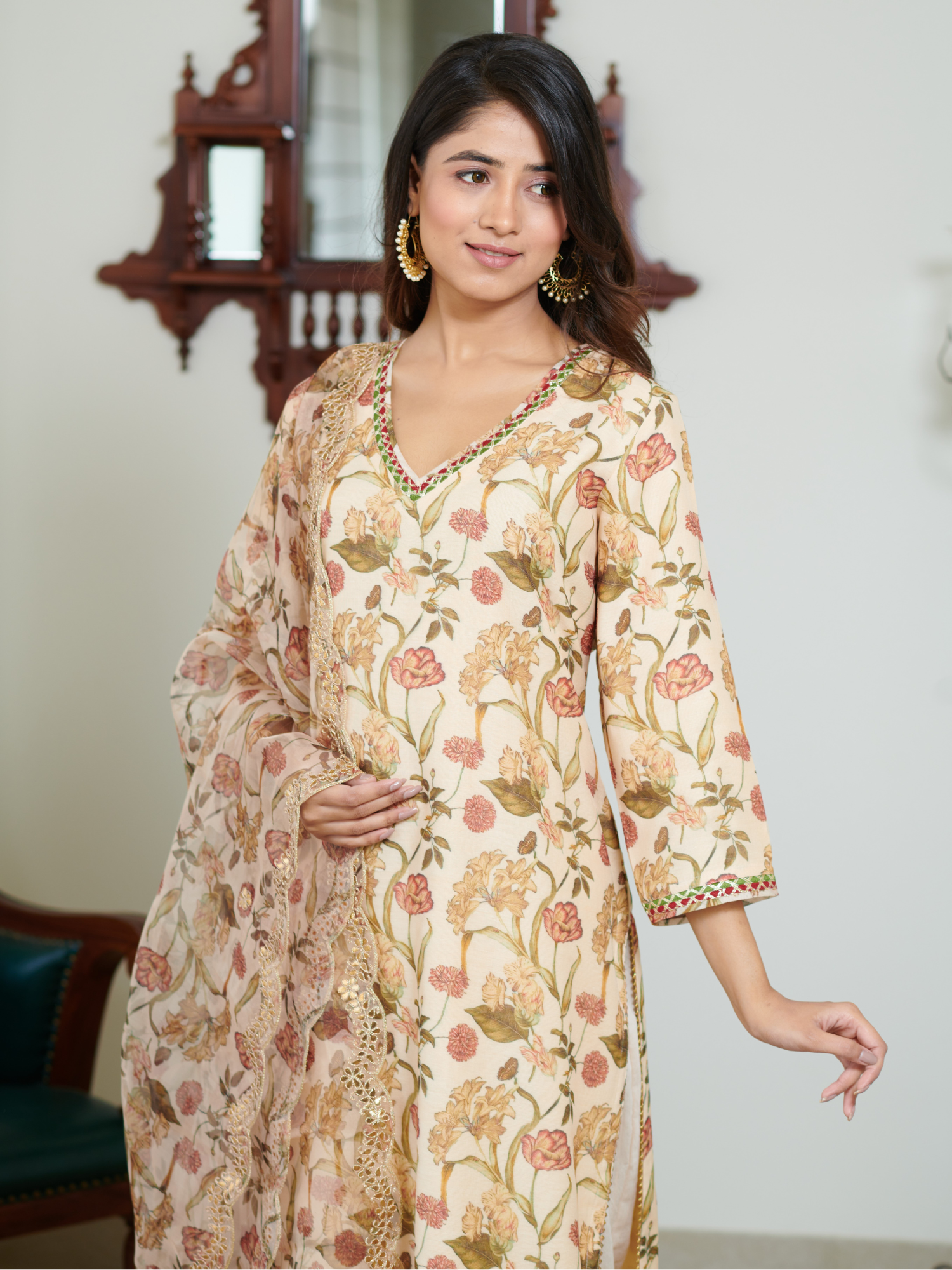 Mishkaa Multi Floral Digital Print Kurta Set