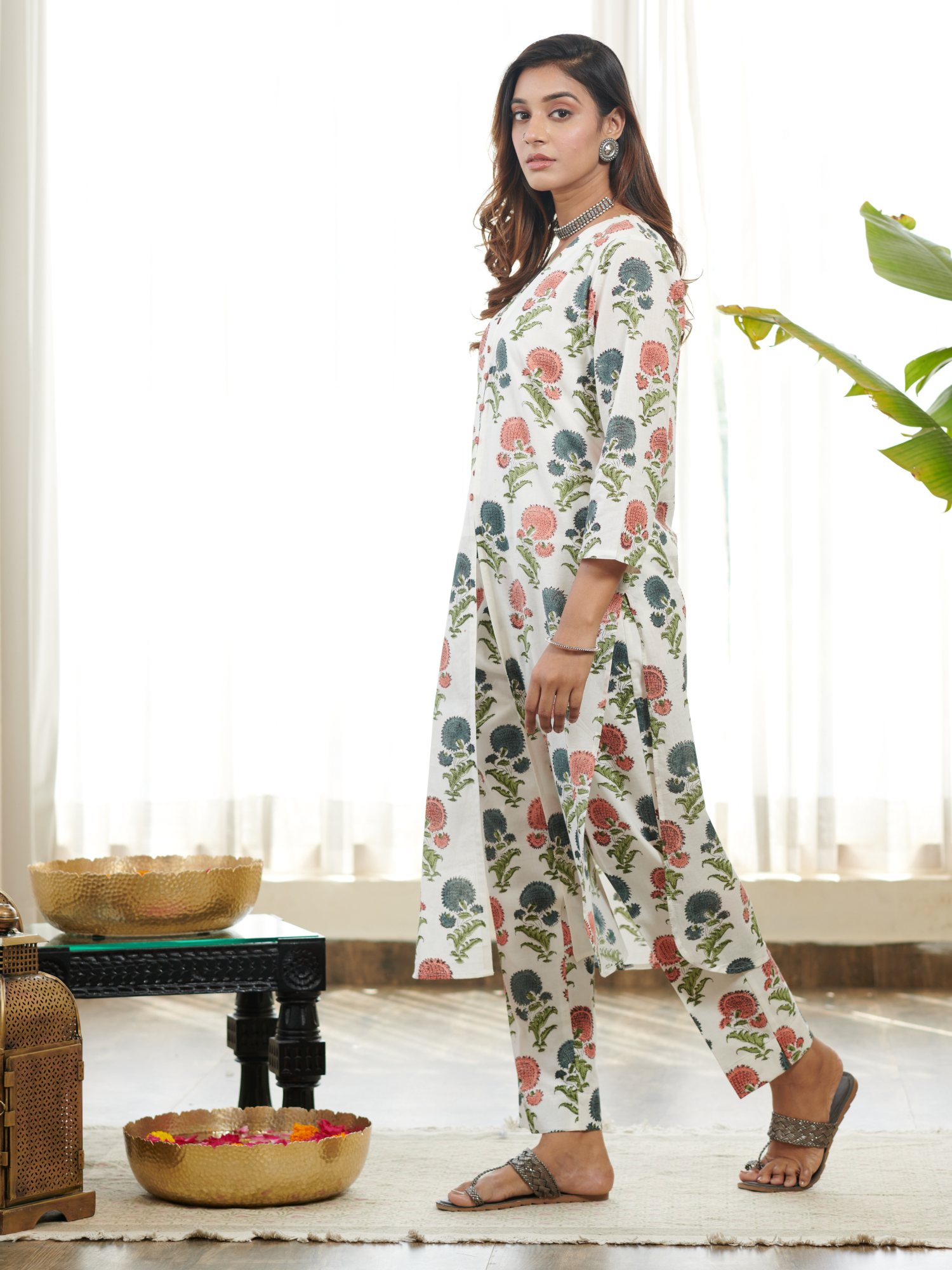 Jashn Poppy Floral Front Slit Cord Set