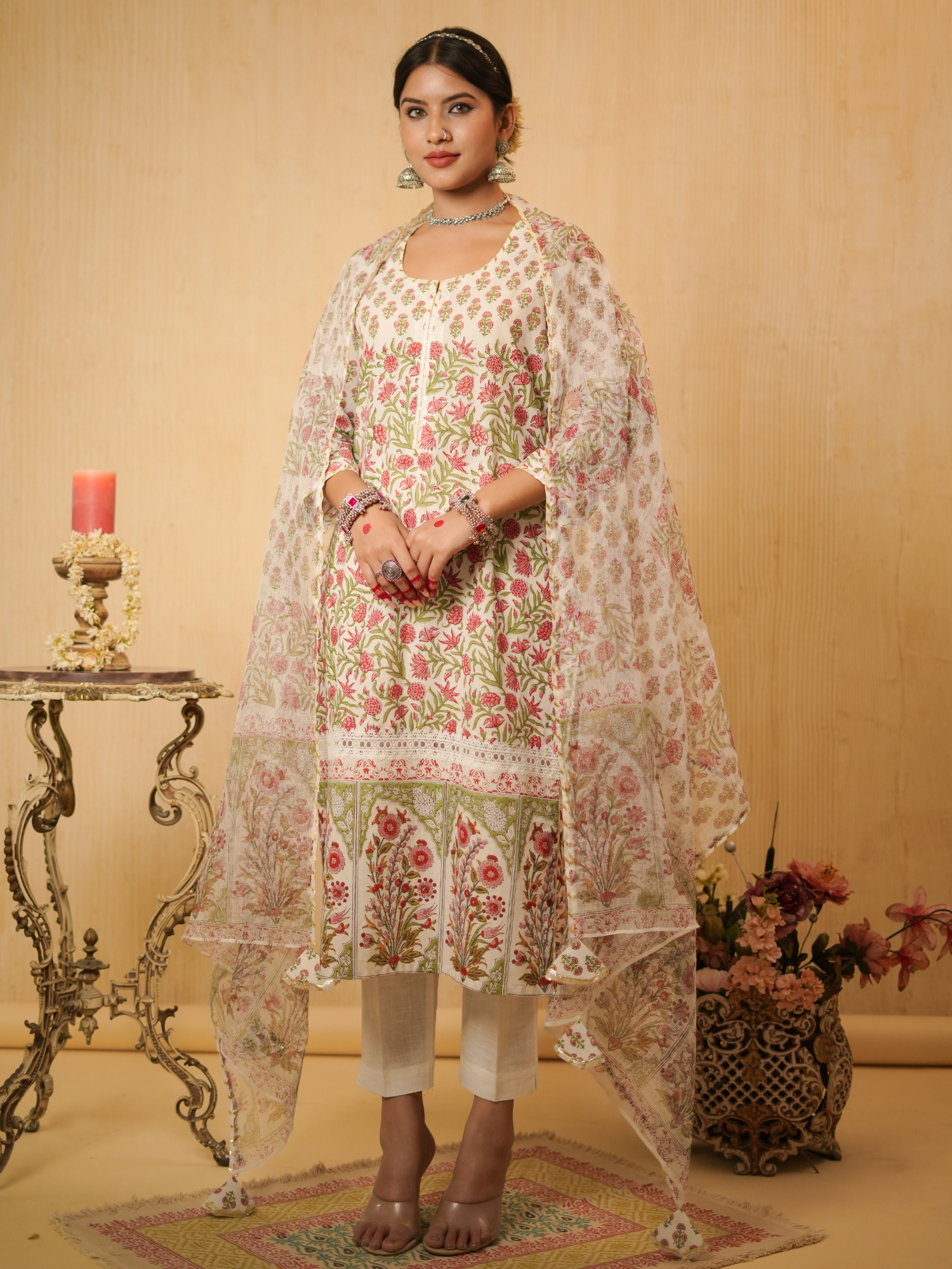 Nargis Mughal Baagh Floral Jaal Kurta Set