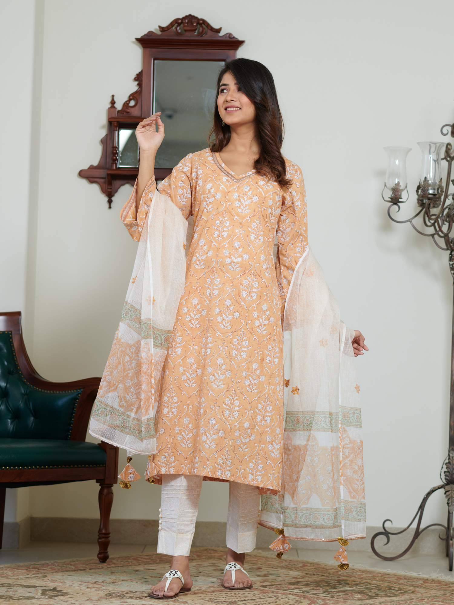 Saanvi Pastel Peach Buti Kurta Set