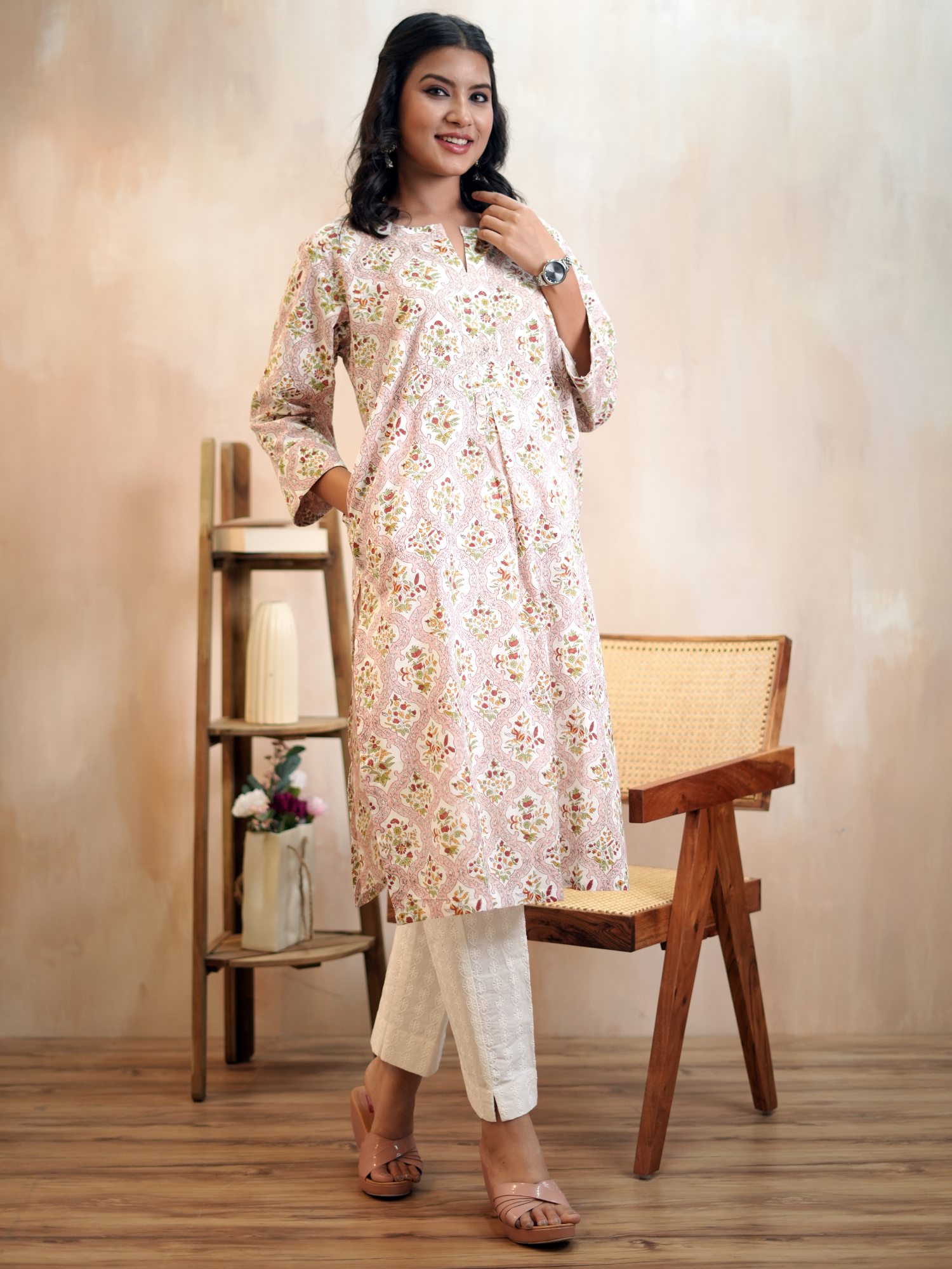 Antara Pink Mehrab Buti Kurta