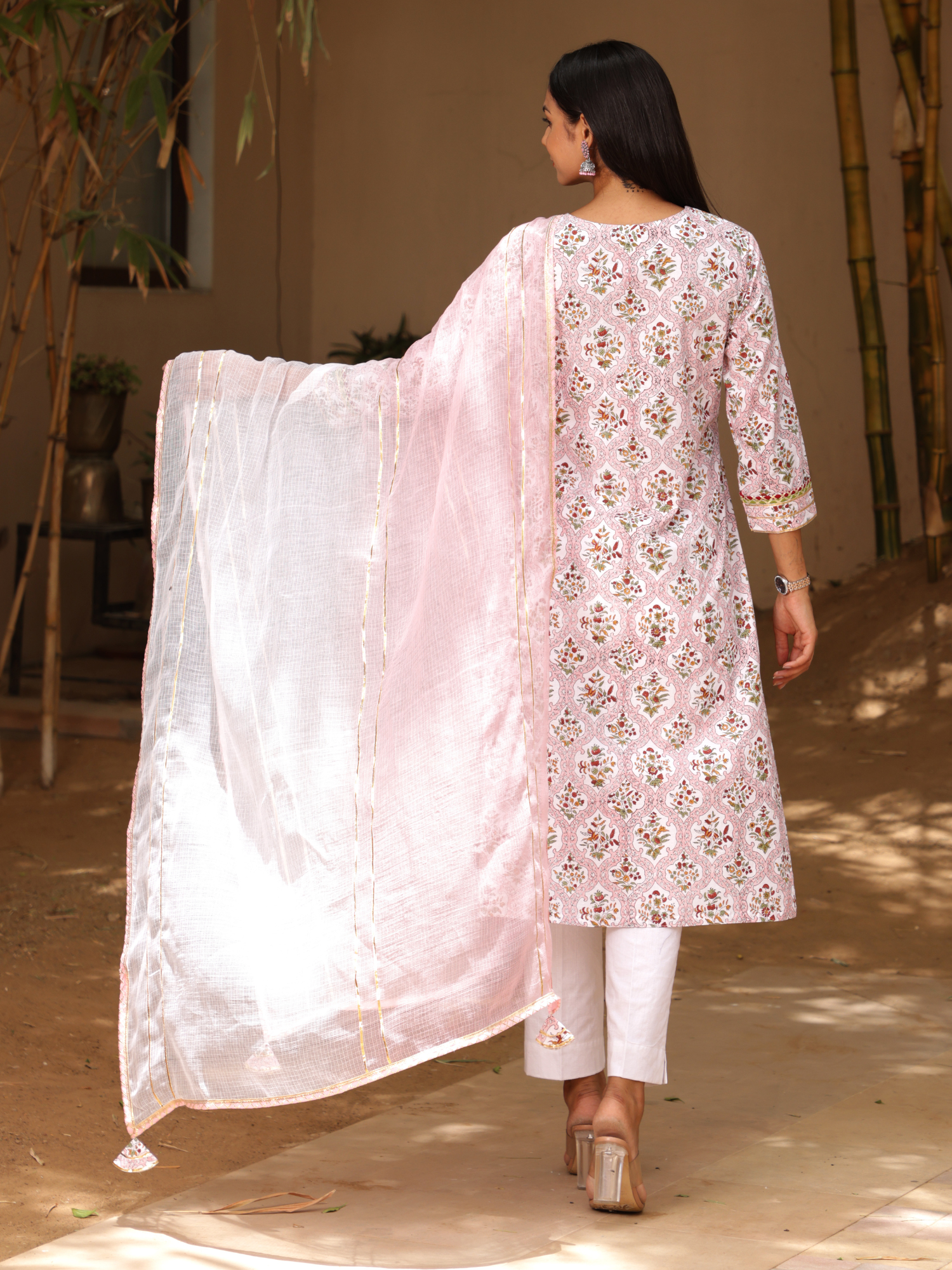 Pink Mehrab Butti Print Kurta Set