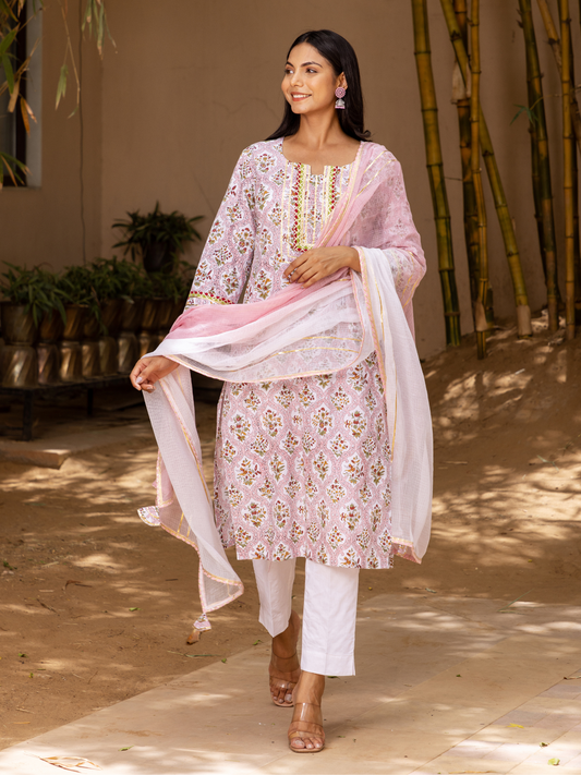 Pink Mehrab Butti Print Kurta Set