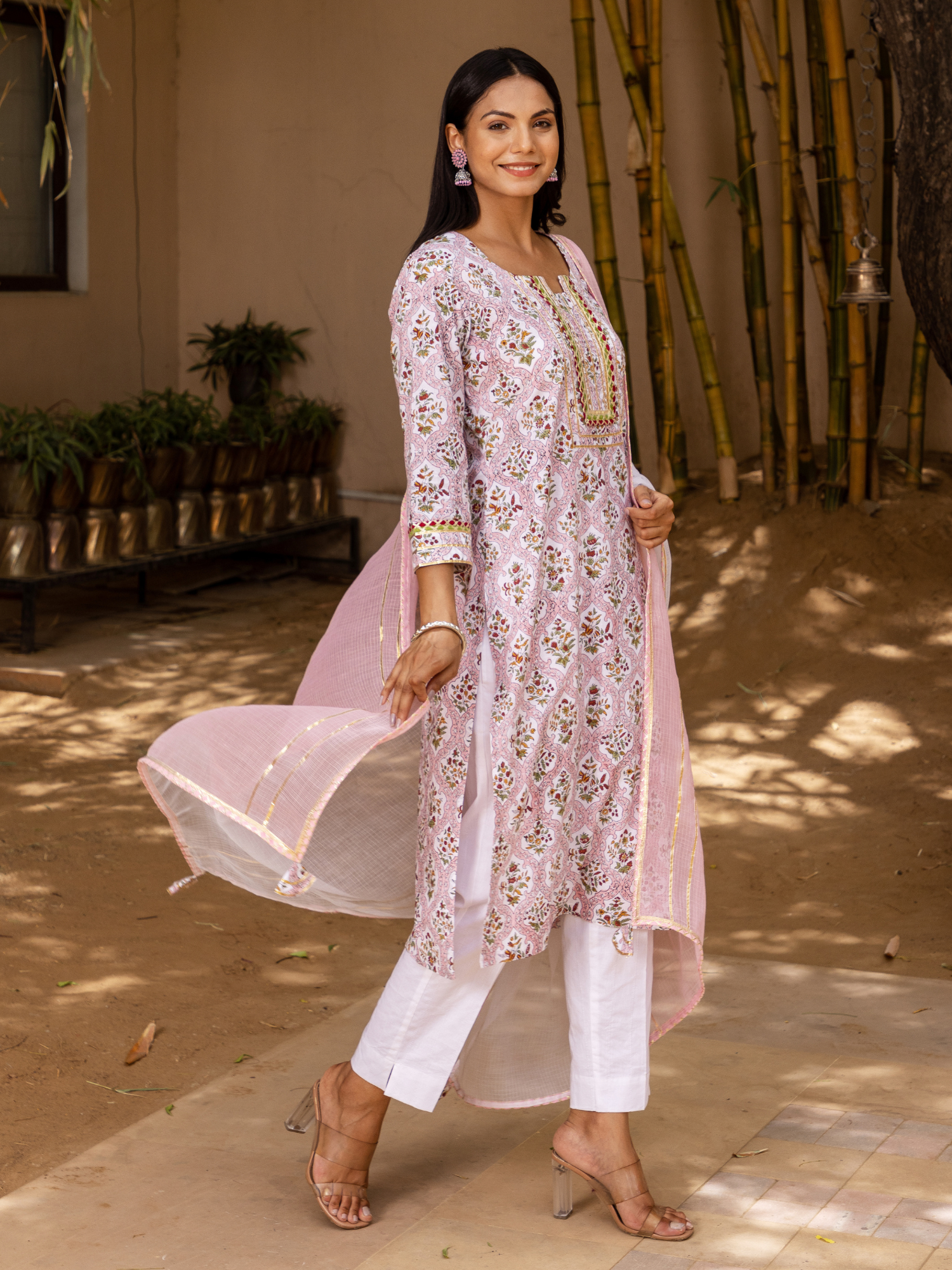 Pink Mehrab Butti Print Kurta Set