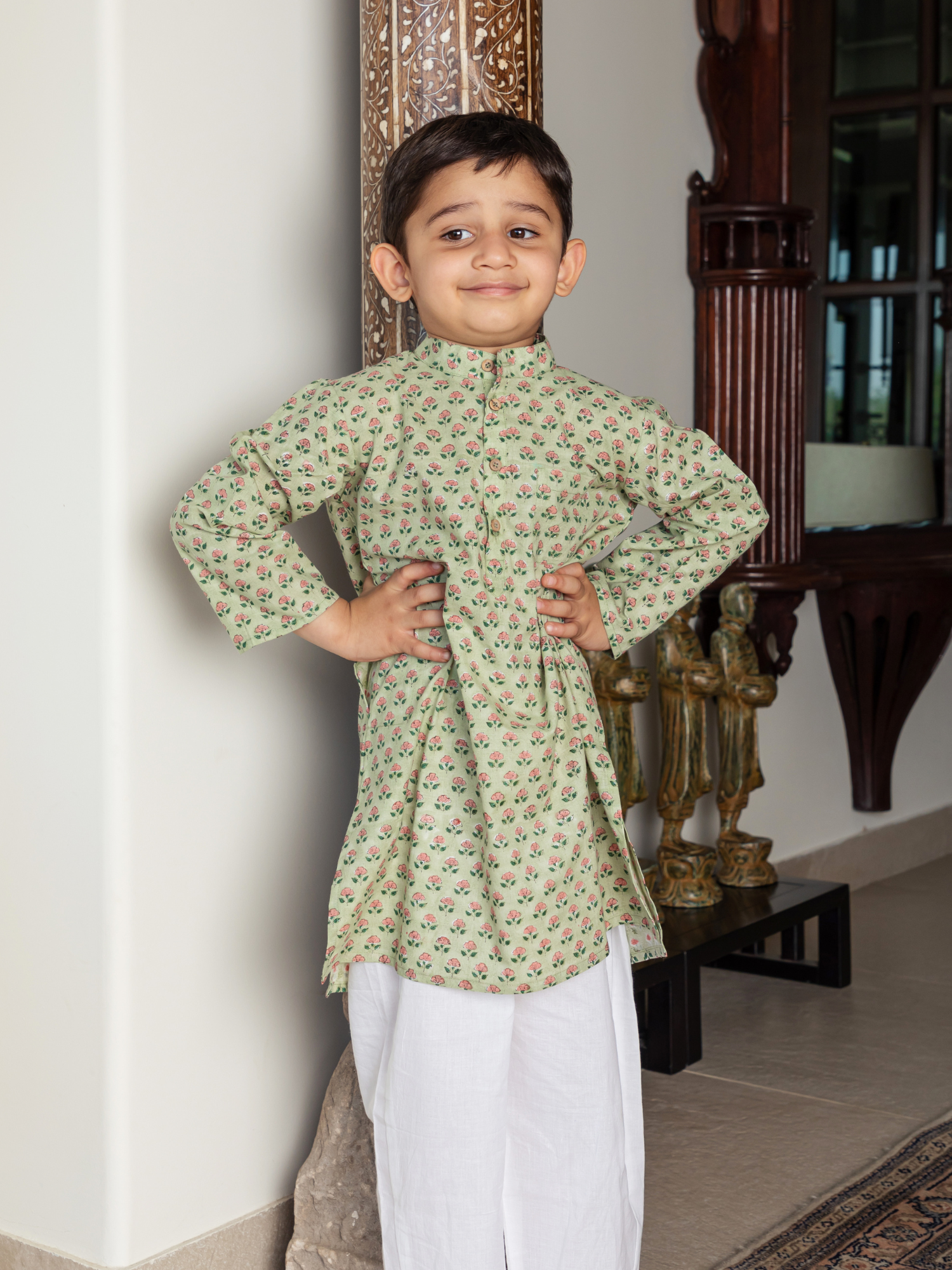 Green Floral Buti Kurta & Pajama Set