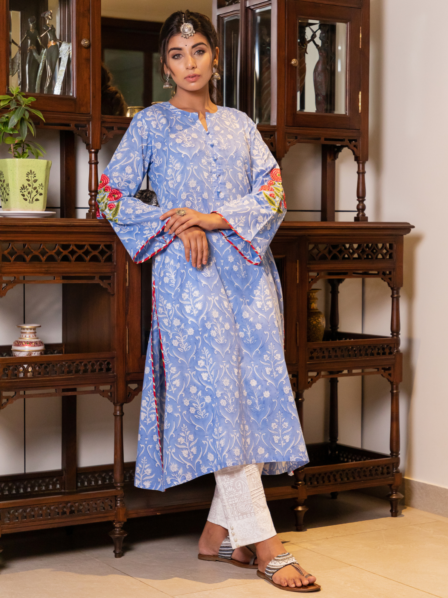 Nazreen Sky Blue Kurta & Dupatta Set