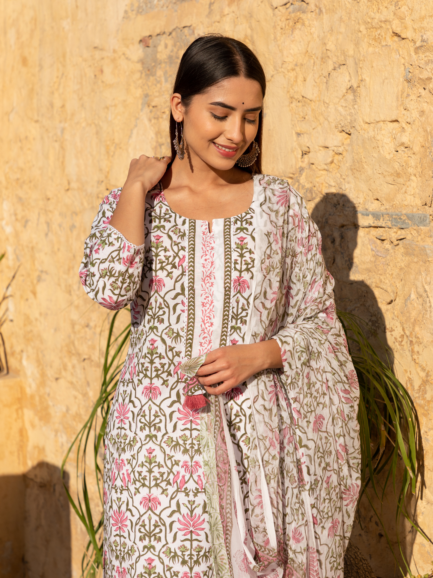 Pink Floral Jaal Baagh Collection Kurta Set